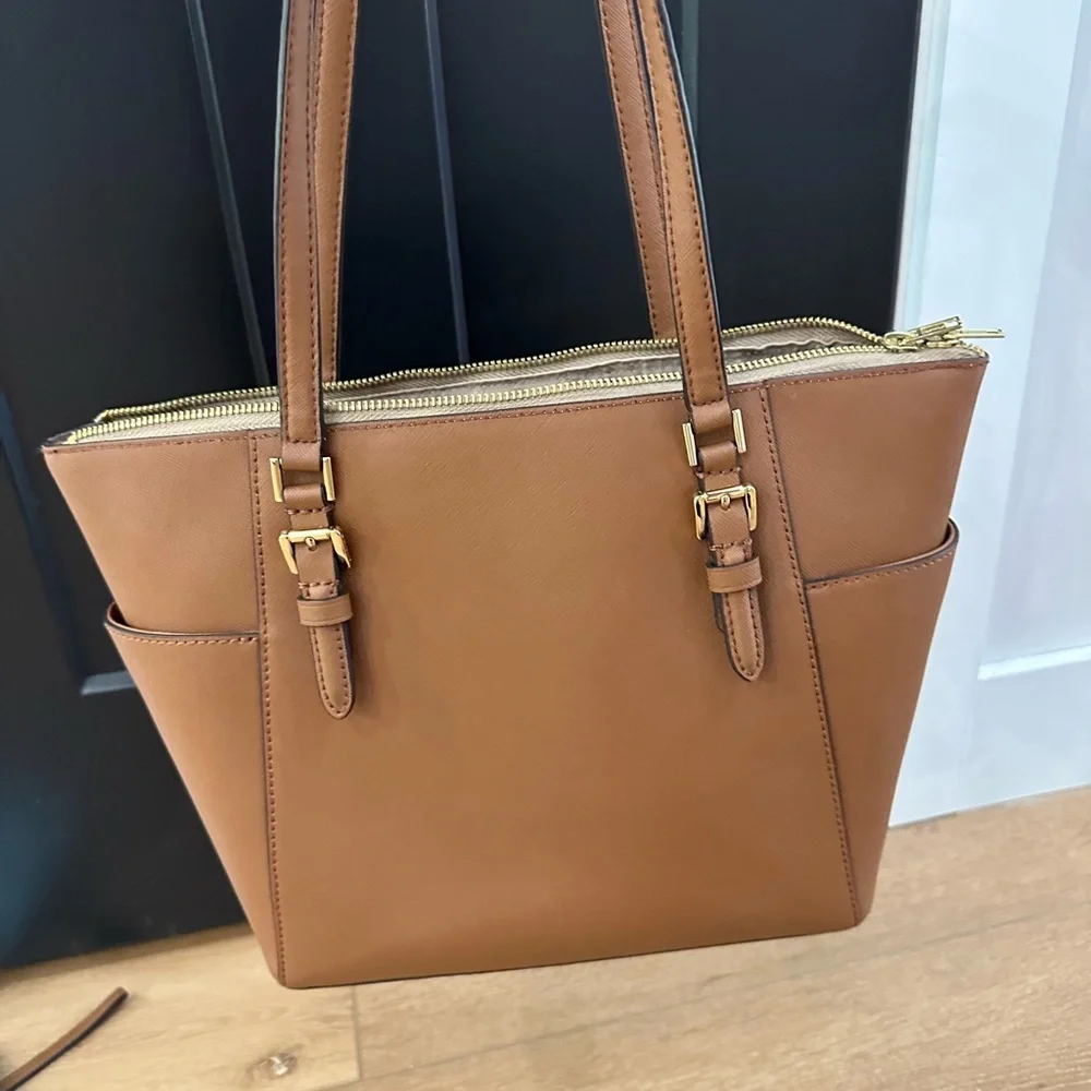 MICHAEL KORS BAG AND LARGE WALLET- BROWN - Picture 8 of 9